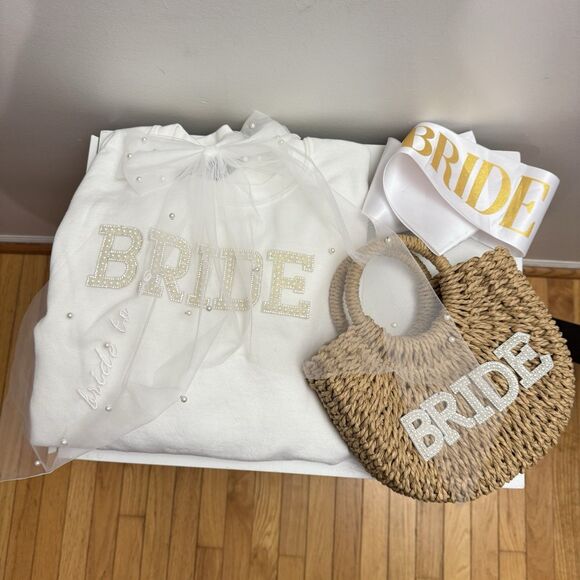Bride To Be bundle Wedding Bachelorette Set Bride Crewneck Boho Purse Sash Bow - Picture 1 of 10